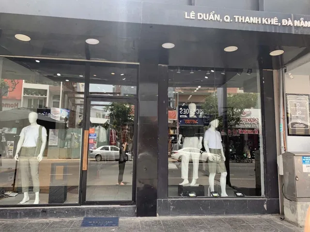 NHÀ 2 TẦNG MẶT TIỀN KẸP KIỆT LÊ DUẨN - ĐANG THU 80 TRIỆU/THÁNG