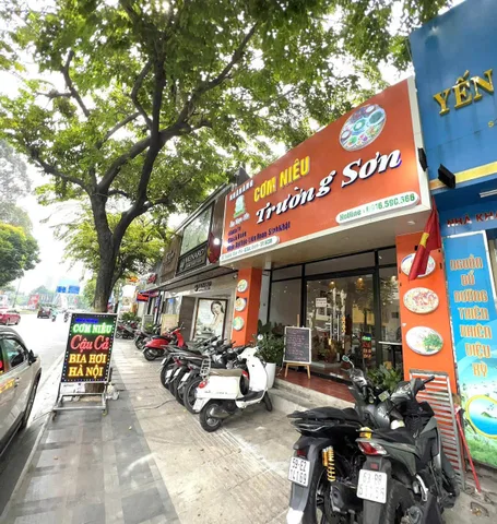 Bán nhà mặt tiền 7 Trường Sơn, Phường 4, Quận Tân Bình(Phường Tân Sơn Nhất mới)