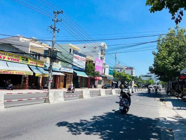 Đất Mặt Đường Lê Hồng Phong, Phước Long, Nha Trang