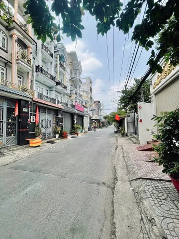 Bán nhà c4 Đường Hương lộ 2 Bình Tân