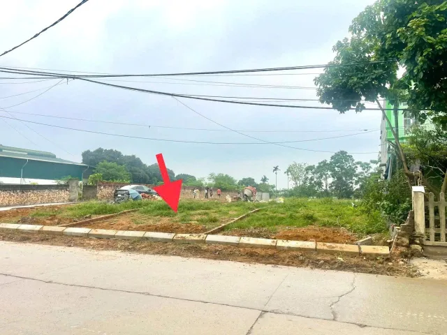 98m - mặt tiền KD - gần QL21 và Khu nghỉ dưỡng - Nhuận trạch, Lương Sơn - giá đầu tư