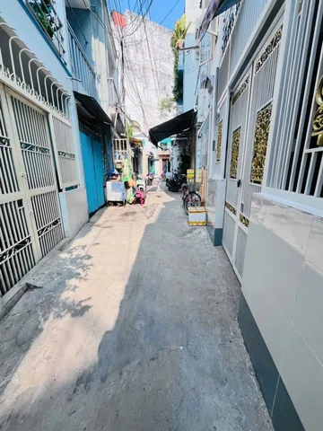 CHỈ 5,98 CÓ NGAY NHÀ 2 TẦNG  ÂU DƯƠNG LÂN _3 PN - 54M2 - NỞ HẬU - HOÀN CÔNG ĐỦ CÁCH MT 50M.