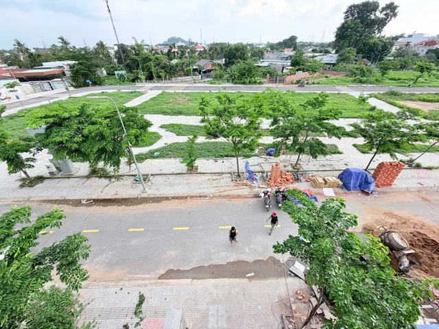 Bán Nhà 1 Trệt 2 Lầu KDC Bửu Hòa _ Biên Hòa