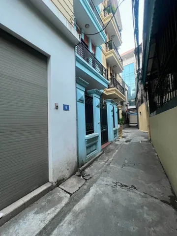 10 triệu/ tháng
Cho thuê nguyên căn 4 tầng 42m2- 4 ngủ Bồ Đề - LB
Sẵn 4 điều hoà- nóng lạnh- giường tủ