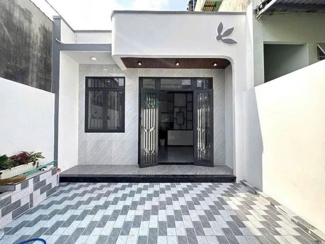 NHÀ CẤP 4 MỚI XÂY 90M2 SỔ RIÊNG FULL THỔ CƯ GẦN GO TÂN HIỆP CHỈ 450TR SỔ HỮU
