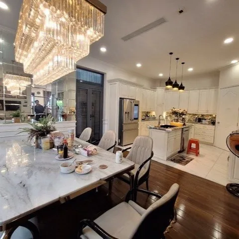 Biệt thự KĐT mới Him Lam, Tân Hưng Quận 7, 200m2, 5 tầng thang máy hầm xe ôtô