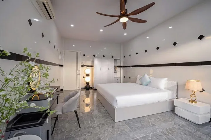 Cho thuê toà căn hộ 6 tầng mặt tiền đường gần Phạm Văn Đồng