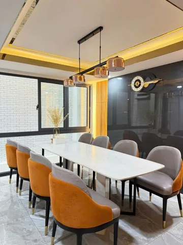 NHÀ 5 TẦNG HXH THÔNG HƯƠNG LỘ 2 BÌNH TÂN ngang đẹp (6m ×20m²)