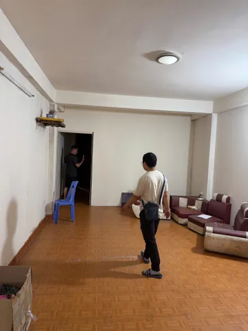 Cho Thuê Nhà Nguyên Căn  Nguyễn Xiển Ô Tô Vào Nhà 60m, 6 Tầng , 2 Mặt Ngõ