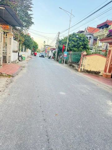Bán 82.5 m Lâm Động cách đường nhựa 20 m, 2.l/h;076.231.9990 em Thuý