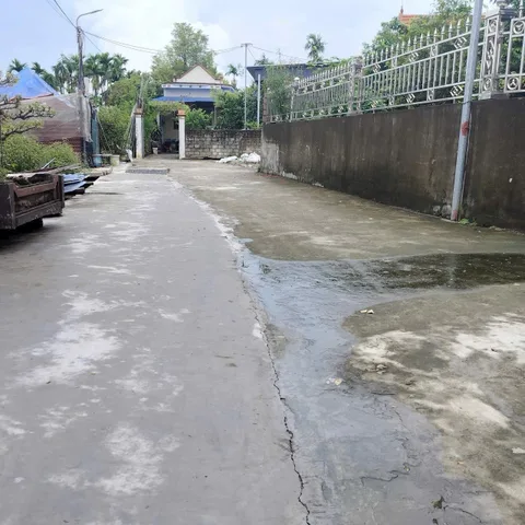 Bán lô góc 52 m Thiên Hương ngõ ô tô 14 chỗ ,xung quanh dân đông đúc.l/h:076.231.9990 e Thuý