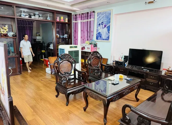 NHÀ MẶT PHỐ - SÁT ĐÔNG ANH , SÁT KĐT BẢO LONG , GẦN CHỢ , CÔNG VIÊN TRƯỜNG HỌC CÁC CẤP