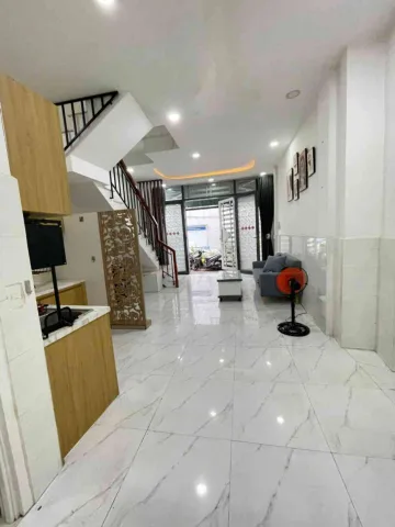 Bán nhà 1 lầu căn góc thoáng mát, Âu Dương Lân Quận 8, Sổ hồng riêng hoàn công. Chỉ 4 tỷ 680 còn thương lượng.