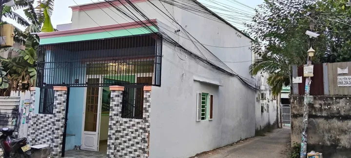 Nhà 1/ Quách Điêu đoạn gần Phạm Thị Nghĩ , hẻm thông ra Chợ Liên Ấp 2-6 Vĩnh Lộc A