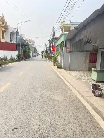 Bán lô góc 92m còn lại sau làm đường. Đường nhựa 7m tại Hoa Động .L/h:076.231.9990 em Thuý
