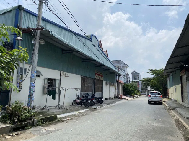 NHÀ ĐẤT KHO XƯỞNG - 550 M - QL13 (CŨ), HIỆP BÌNH PHƯỚC, TP HCM