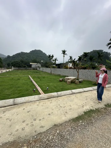 Lô góc 2 mặt tiền full thổ cư 7xx