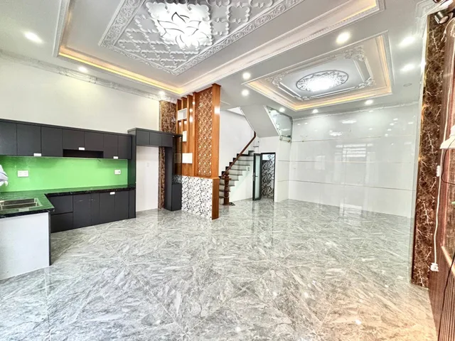 🏡 Hẻm đẹp nhất  Lê Văn Quới.oto đậu cửA  nhưng sát mặt tiền đường,1 trục thẳng .nhà