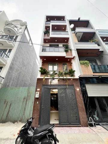 - Nhà mới đẹp thiết kết hiện đại sang trọng, nội thất xịn xò: máy lạnh ,Tv, tủ lạnh, bàn ghế…, thang máy tải trọng 450 kg