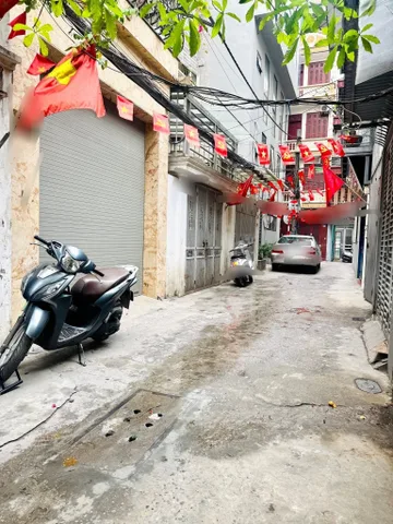 TRUNG TÂM QUẬN ĐỐNG ĐA, NHÀ THANG MÁY 7 TẦNG, Ô TÔ ĐỖ, KINH DOANH TỐT