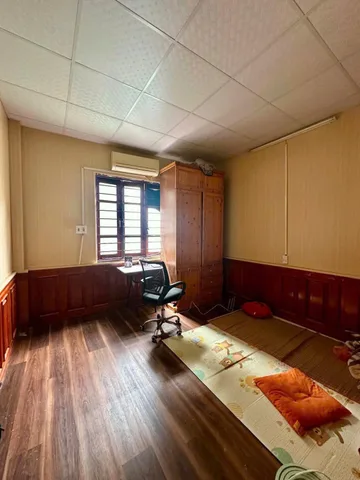 Bán 48M tặng nhà phân lô ô tô tránh vào nhà ngõ 299 đường hoàng mai