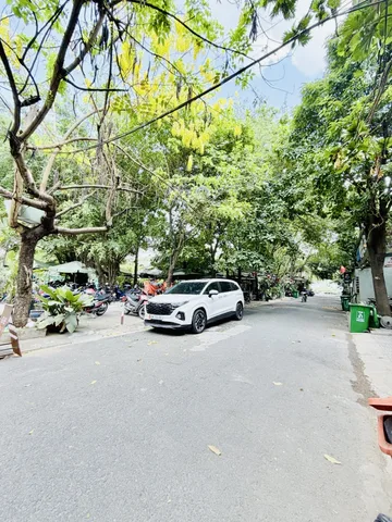 BÁN NHÀ KHU NHÀ Ở NAM HOÀ - PHƯỚC LONG A - DÒNG TIỀN 30TRIEU/THÁNG - 160M2 (8x20) - GIÁ 22 TỶ