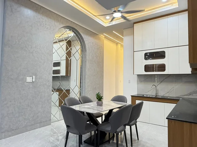 BÁN NHÀ 1 TRỆT 1 LẦU MỚI XÂY NGAY CHỢ PHÚ THỌ - TRẢNG DÀI - BIÊN HÒA
