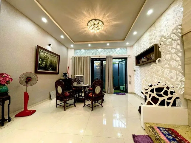 NHÀ 4 TẦNG TRỊNH CÔNG SƠN -5PN NỘI THẤT ĐẸP-NGAY XÔ VIẾT NGHỆ TĨNH-ĐH ĐÔNG Á-KIẾN TRÚC-14 TỶ