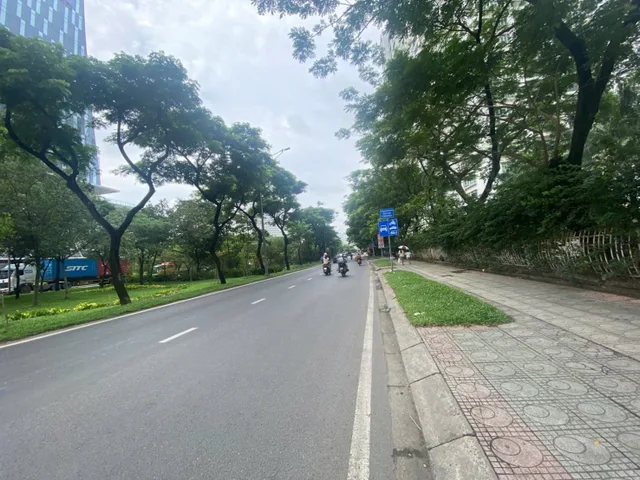 Bán đất mặt tiền đường Nguyễn Hữu Thọ. DT:6x18 . Giá: 18 tỷ