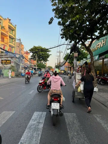 Bán nhà Tân Hoà Đông-4 Tầng có sân thượng thoáng mát-5PN-DT 50M2-Nhỉnh 5 TỶ