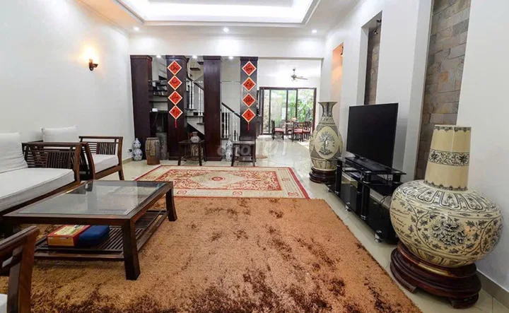 Cho Thuê Biệt Thự Ciputra Tây Hồ 100M² 3 Tầng 3 Ngủ kk - Nội Thất CB - Ô Tô Đỗ Cửa - Ở, Kinh Doanh VP...