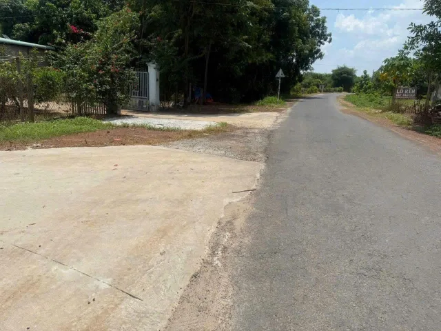 Bán đất mặt tiền đường 65, KCN Tân Phú Trung