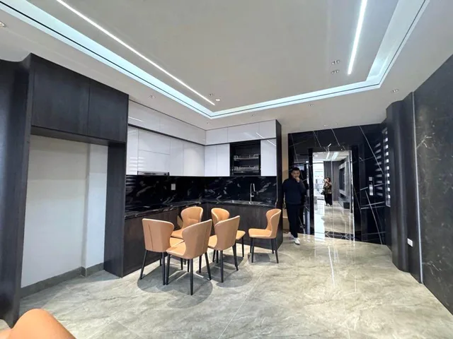 🔥 SÀI ĐỒNG - LÔ GÓC 6 TẦNG THANG MÁY - Ô TÔ TRÁNH - GIÁ HƠN 10 TỶ 🔥