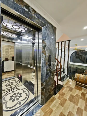 🏡 PHỐ CỔ HÀ ĐÔNG – NHÀ ĐẸP 6 TẦNG THANG MÁY – Ô TÔ TRÁNH – KINH DOANH ĐỈNH - 40M l 6T l NHỈNH 18 T.Ỷ