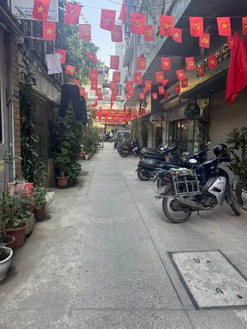 Bán Nhà Thái Thịnh. Đống Đa. Ô Tô. DT 58m2. MT 4m. 4 Tầng. Giá 21.3 Tỷ.