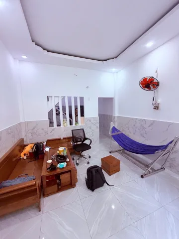 Bán nhà Hậu Giang-Nhà Đẹp Ở Ngay-DT 42M2-Giá 4.2 TỶ