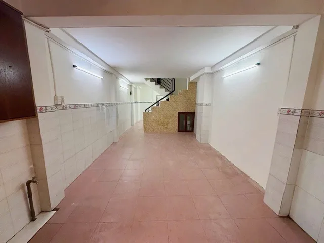 Bán nhà Gia Phú-4 Tầng 5PN-DT 38M2-Nhỉnh 5 TỶ