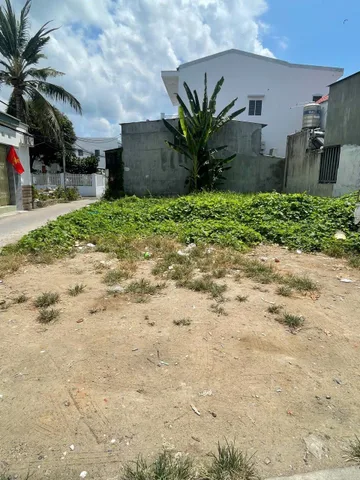 BÁN ĐẤT LÔ GỐC TỔ 3 VĨNH ĐIỀM
• Diện tích: 60,5m² 
• Ngang rộng 5,5m
• Đường hiện trạng rộng 5m ô tô vào tận nơi