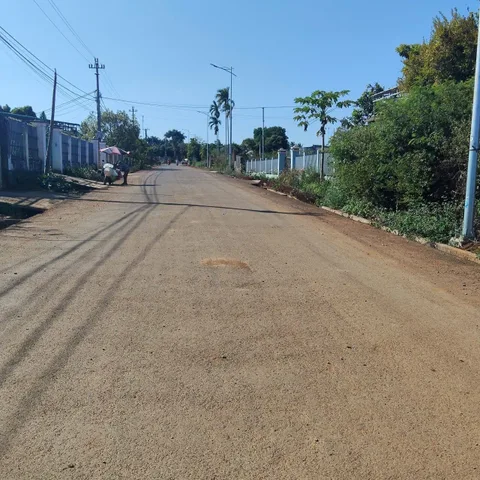 Đường nhựa Bùi Xuân Phái Phường Buôn Hồ