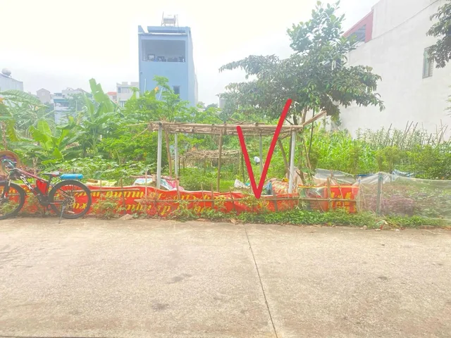 🏡 GIA ĐÌNH KHÔNG SỬ DỤNG CẦN BÁN LÔ ĐẤT TRỤC CHÍNH ĐÈ THEN ĐỐI DIỆN LẠC NGÀN