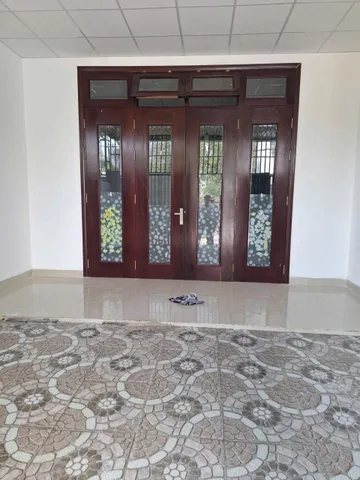 Nhà Gác Sân Ô-Tô Trung Tâm Phố, Hẻm Y Ni K'sơr - Phường Tân Lập