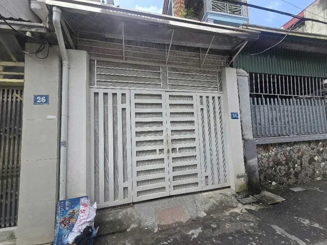 Hiếm! Nhà  Cầu Giấy,không quy hoạch, 10m ra oto tránh, 11.x tỷ