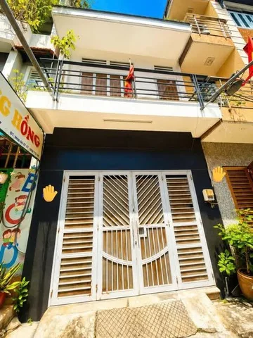 💥Nhà HXH 4,5m Nơ Trang Long, Bình Thạnh 😱Chỉ 5TỶ Còn bớt
DT 4,2 x 12,2m Vuông vức CN 52m2, 2 Tầng 3PN, Công chứng ngay
Liên hệ ngay: 0359057121 Hùng