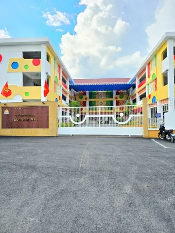 Bán Nhà 74m² Ngang 4.5m Gần Chợ Tăng Nhơn Phú, Giá Nhỉnh 4 Tỷ