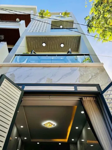 Sổ hồng riêng căn 55m2 giá 2 tỷ 350 triệu đường Hoàng Sa, phường 5, Tân Bình.