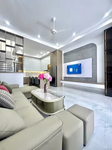 🏡 NHÀ ĐẸP TÂM HUYẾT HẺM Y MOAN – THIẾT KẾ HIỆN ĐẠI, FULL NỘI THẤT CAO CẤ