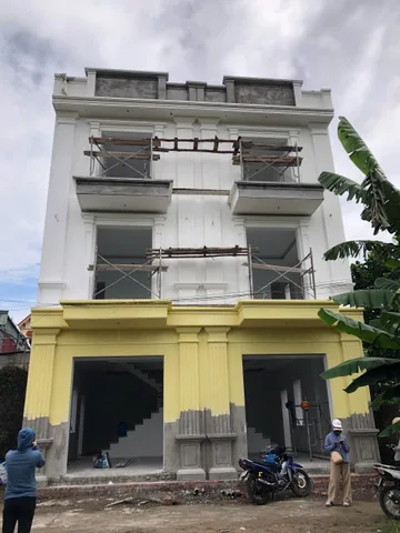 👉Chào bán 2 nhà 3 tầng  đang hoàn thiện 
phường thủy sơn - l/h:076.231.9990 em Thuý
Thành Phố Thủy Nguyên - HP. 
👉Vị trí đất cách trường các cấp chỉ 40n .
Cách Bệnh Viện Đa Khoa Quốc Tế Thủy Nguyên 300m 
Cách núi đèo chỉ 500m.
Gần ngay uy ban trường