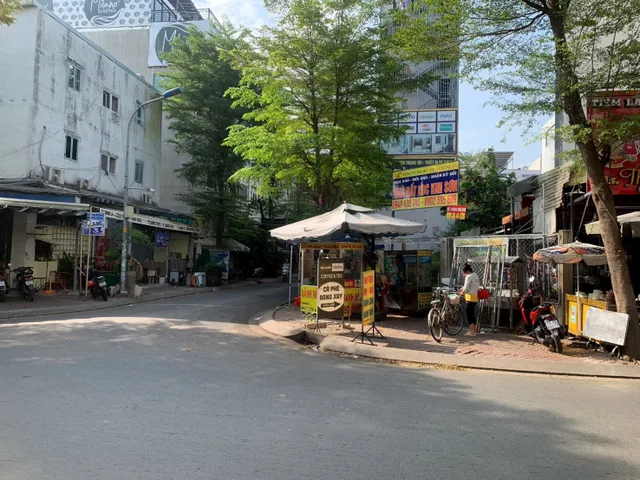 Bán gấp lô góc 2 Mặt tiền đường thông khu Kim Sơn Quận 7 - 090.39.44.628
