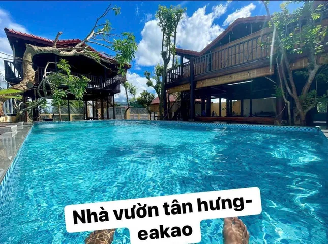 🌳 BÁN KHÔNG GIAN NHÀ VƯỜN NGHỈ DƯỠNG CỰC CHILL TẠI EA KAO – TP. BUÔN MA THUỘT 🌳
📐 Diện tích: 20m x 28m
📌 Pháp lý: Thổ cư, sổ sẵn, công chứng ngay
💰 Giá bán: 6 tỷ 168 triệu
