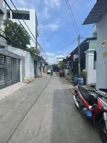 🌹Nhà đẹp Mã Lò Phường Bình Trị Đông, hẻm xe tải, diện tích 100 m2, chỉ 7.4 tỷ